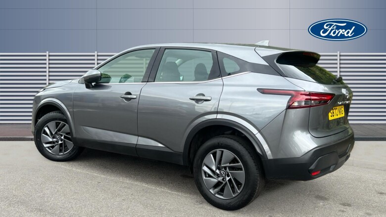 Nissan Qashqai 1.3 DiG-T MH Acenta Premium 5dr Petrol Hatchback